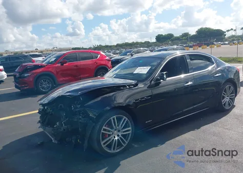 2018 Maserati Ghibli S Gransport из США, поврежденный, VIN ZAM57YSS7J1267562